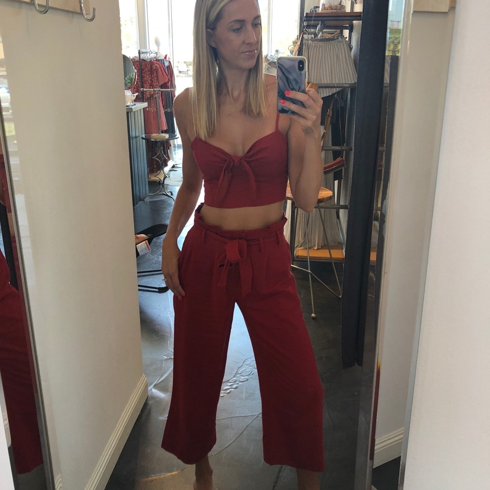 Cropped wide leg linen pant